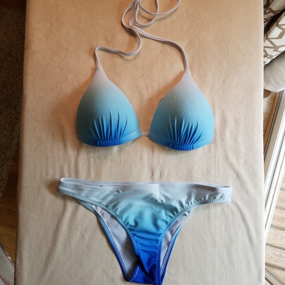 NWT BEAUTIFUL IN BLUE! Ombre String Bikini - Picture 4 of 7